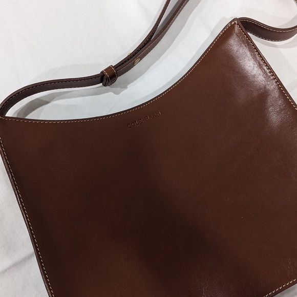 COPY - Cole Hahn Brown Leather Purse - Picture 7 of 16